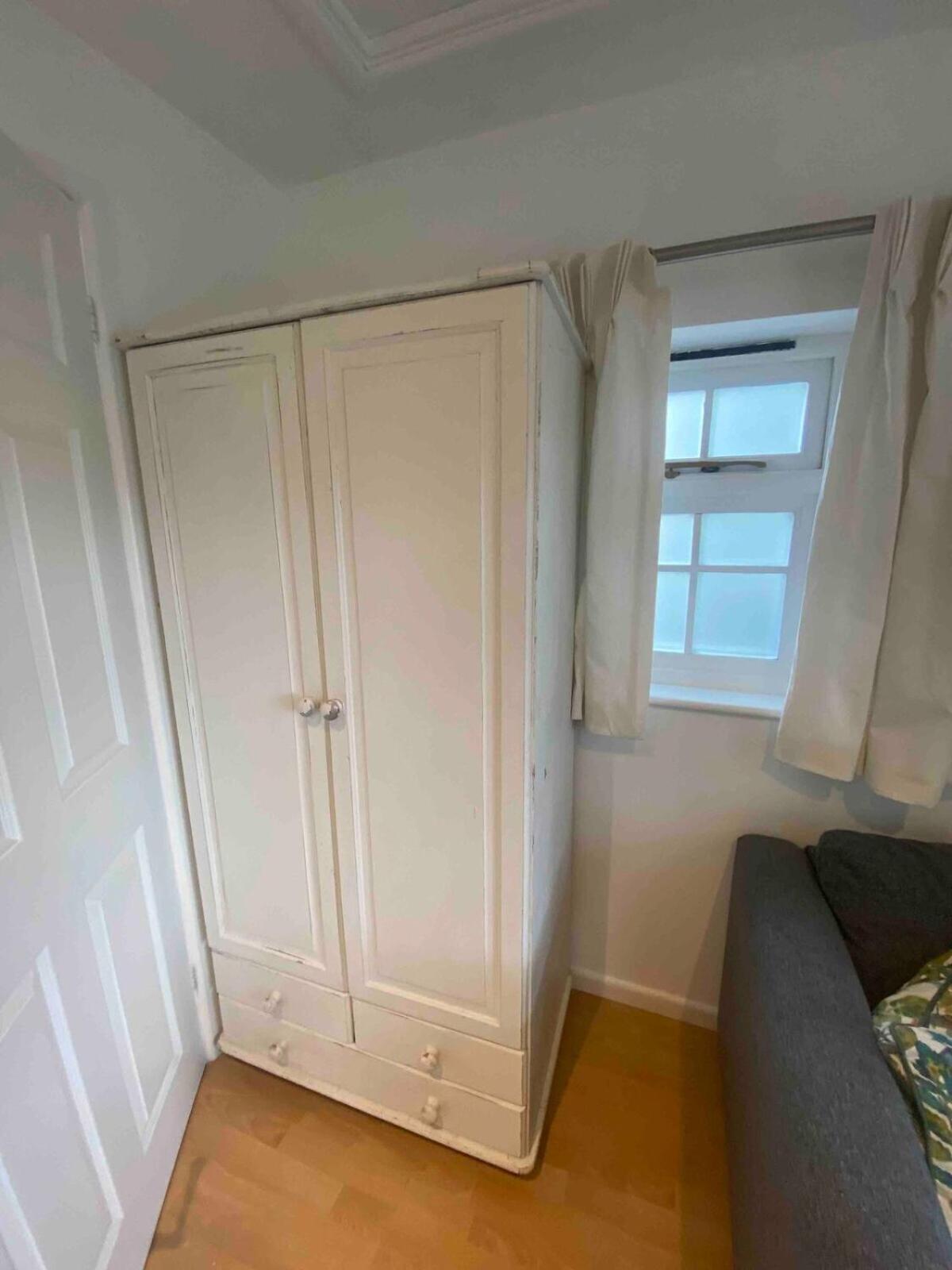 Private Entry Guesthouse Hideaway Hordle ภายนอก รูปภาพ